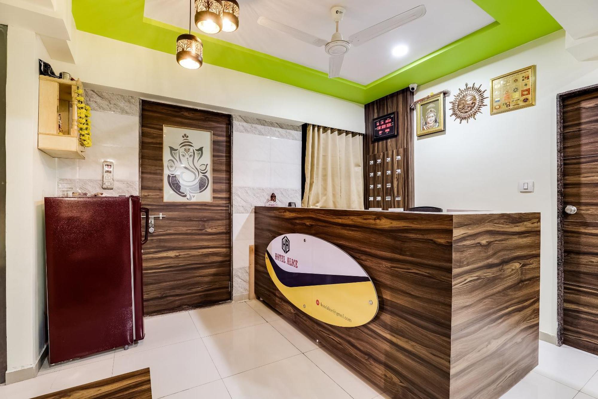 Collection O Hotel Alice Ahmadabad Zewnętrze zdjęcie